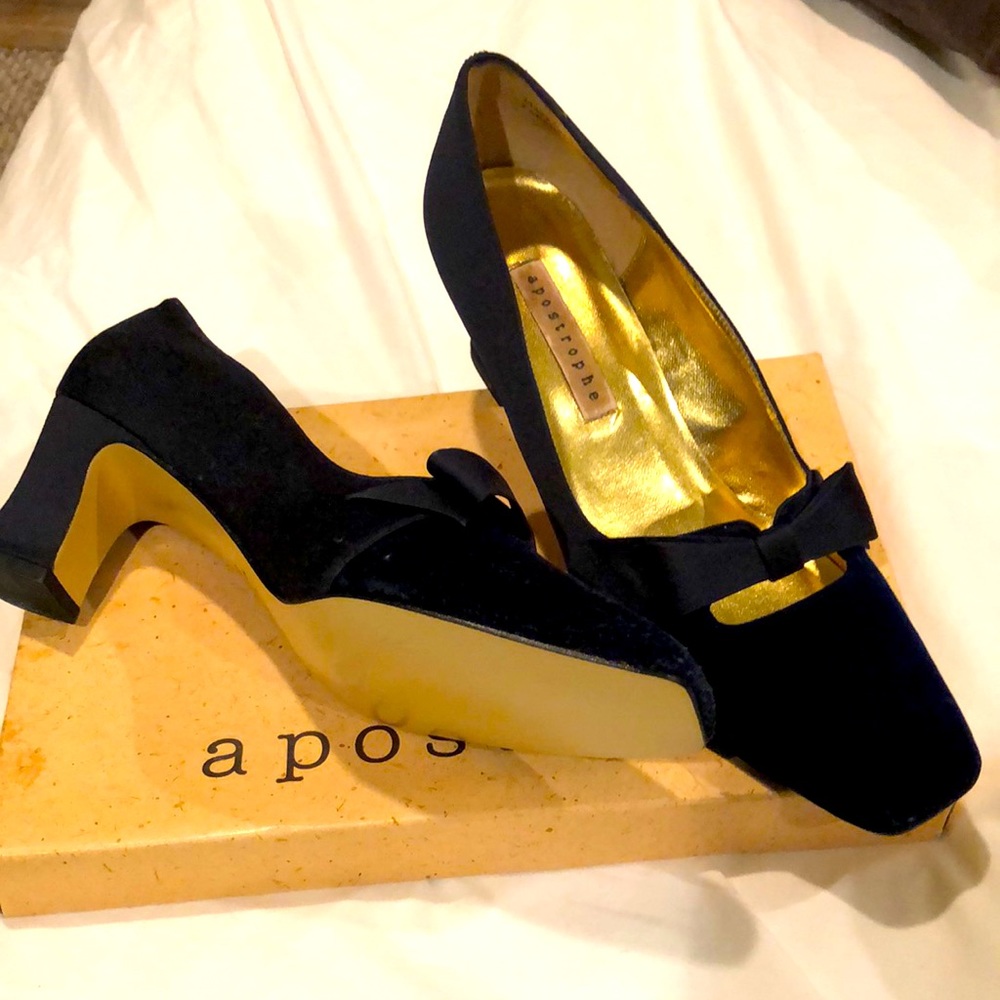 Shoes navy velvet